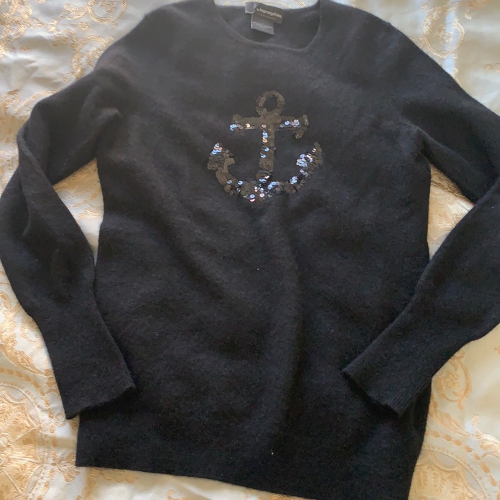 Beautiful black cashmere top